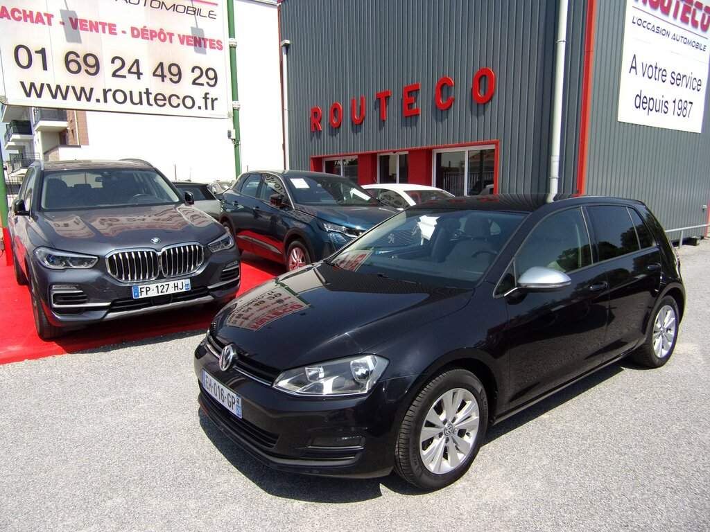 VOLKSWAGEN  GOLF  7
