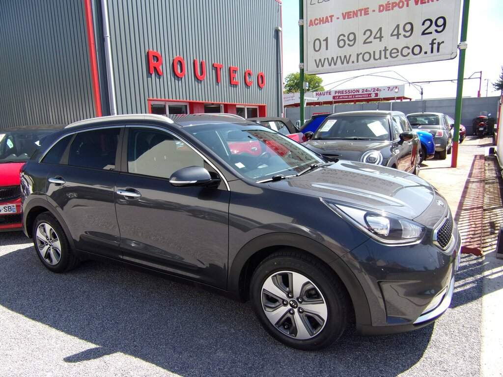 KIA NIRO HYBRID