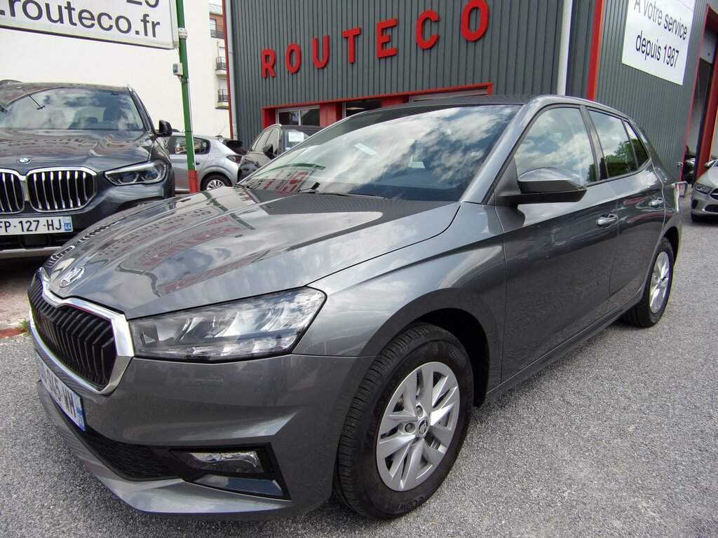 SKODA FABIA  5P