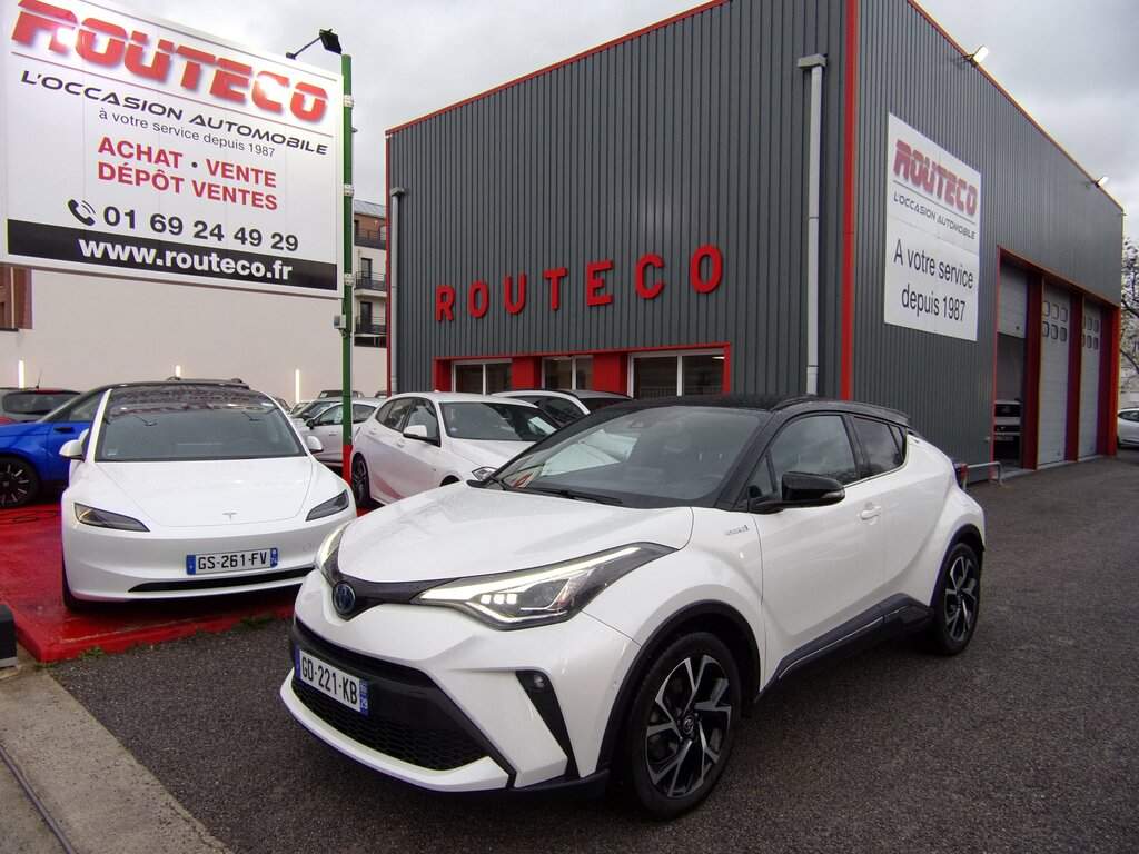 TOYOTA&nbsp; C-HR&nbsp;C-HR HYBRIDE 184CH BVA