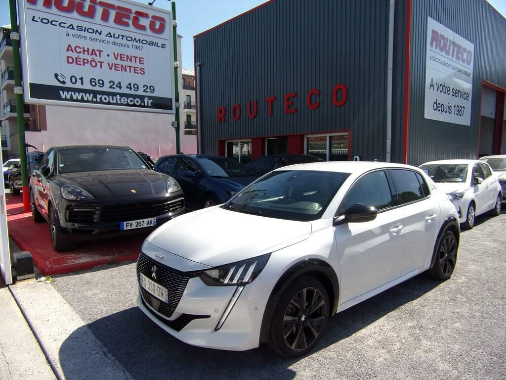 PEUGEOT&nbsp;208&nbsp; II