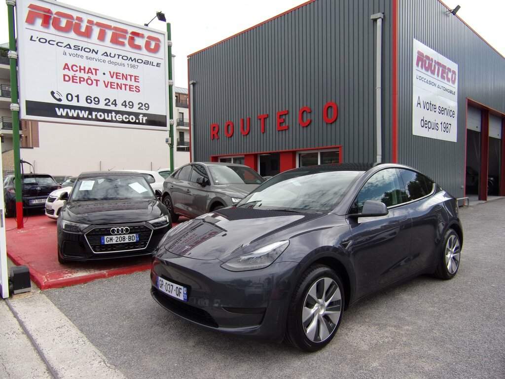 TESLA&nbsp; MODEL Y&nbsp;MODEL Y AUTONOMIE STANDARD