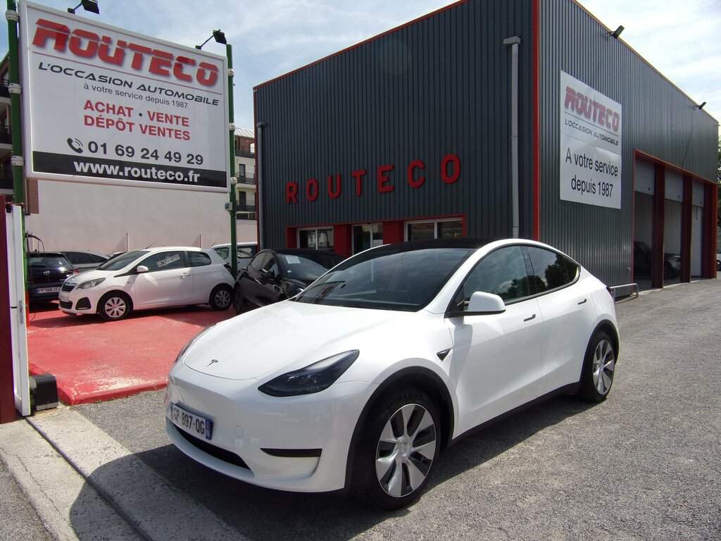 TESLA&nbsp; MODEL Y&nbsp;MODEL Y AUTONOMIE STANDARD