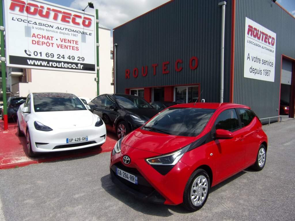TOYOTA&nbsp;AYGO&nbsp; 5P