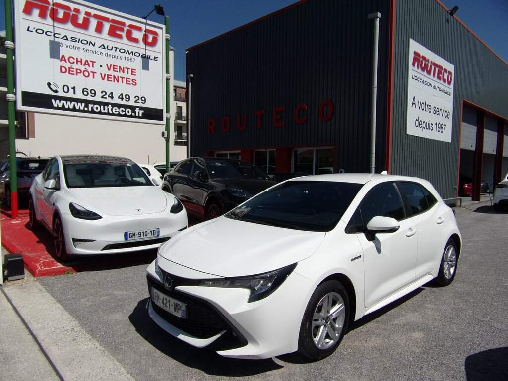 TOYOTA&nbsp;COROLLA&nbsp; HYBRID