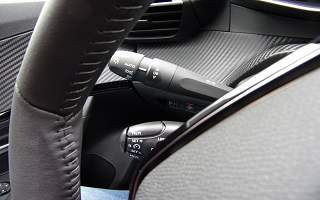 PEUGEOT   2008