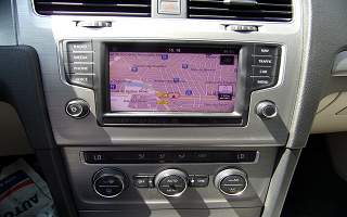 VOLKSWAGEN  GOLF  7