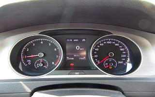 VOLKSWAGEN  GOLF  7