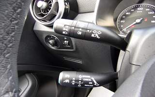 MG   ZS