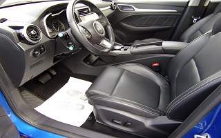 MG   ZS
