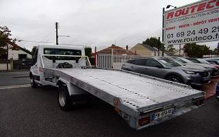 FORD  TRANSIT  4