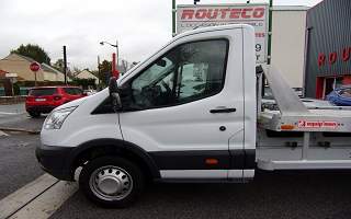 FORD  TRANSIT  4
