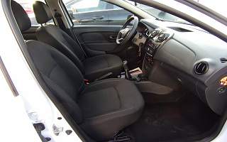 DACIA SANDERO 