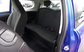 PEUGEOT 108 