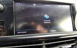 PEUGEOT 208  5P
