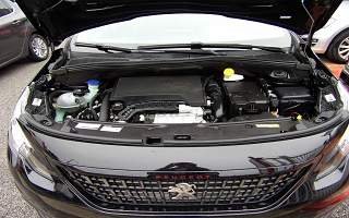 PEUGEOT 2008 
