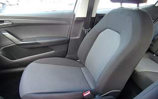 SEAT ARONA 