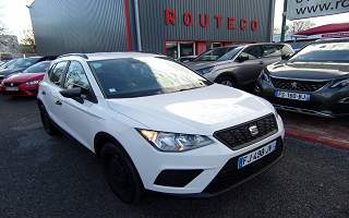 SEAT ARONA 