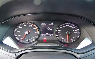 SEAT ARONA 