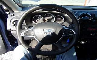 DACIA SANDERO  5P