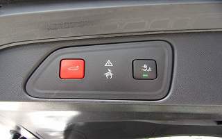 PEUGEOT  3008 3008 PURETECH 180CV EAT8