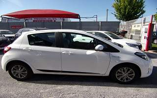 TOYOTA YARIS  HYBRID