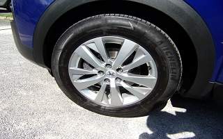 PEUGEOT  3008 3008 BLUEHDI 130 EAT8