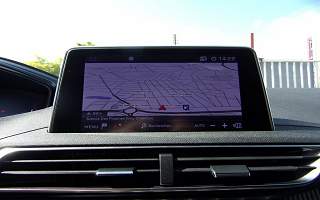 PEUGEOT  3008 3008 BLUEHDI 130 EAT8