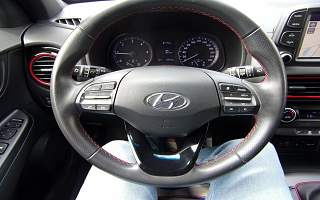 HYUNDAI KONA  5P