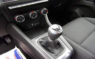 RENAULT CAPTUR  II