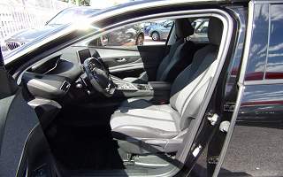 PEUGEOT 3008  HYBRID