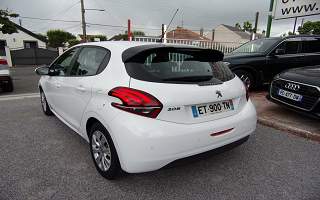PEUGEOT  208 208 1.6 BLUEHDI 75