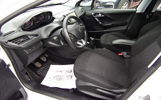 PEUGEOT  208 208 1.6 BLUEHDI 75