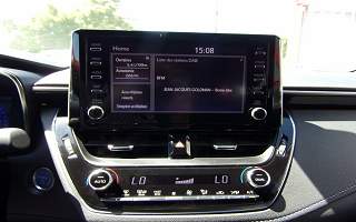 TOYOTA  COROLLA TOURING SPORT HYBRIDE 122H