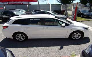 TOYOTA  COROLLA TOURING SPORT HYBRIDE 122H