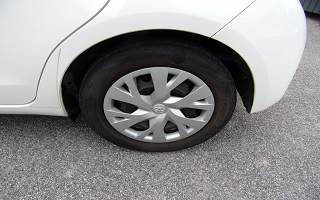 TOYOTA YARIS  HYBRID