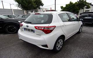 TOYOTA YARIS  HYBRID