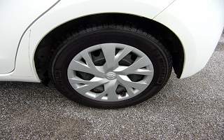 TOYOTA YARIS  HYBRID