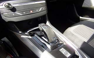 PEUGEOT 308  II