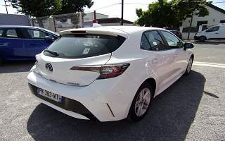 TOYOTA COROLLA  HYBRID