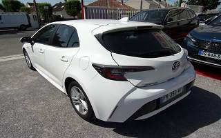 TOYOTA COROLLA  HYBRID