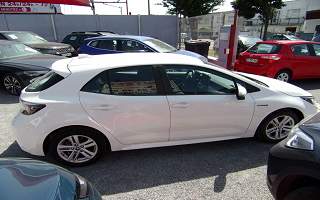 TOYOTA COROLLA  HYBRID