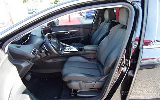 PEUGEOT  3008 3008 HYBRID 225 E-EAT8