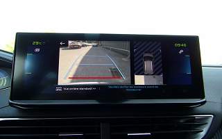 PEUGEOT  3008 3008 HYBRID 225 E-EAT8