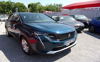 PEUGEOT  3008 3008 BLUEHDIE 130 EAT8