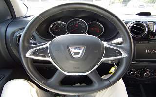DACIA  LODGY LODGY TCE 130 FAP 7 PLACES BVM