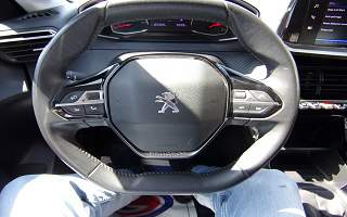 PEUGEOT 208  AFFAIRE