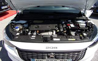 PEUGEOT 208  AFFAIRE