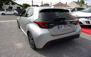 TOYOTA YARIS  HYBRID
