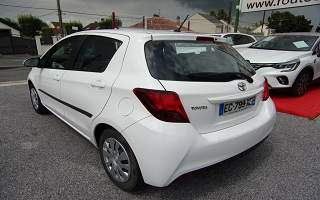 TOYOTA YARIS 
